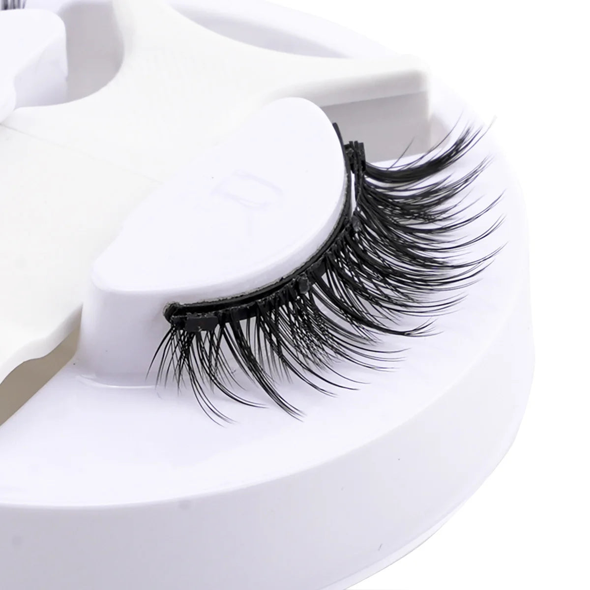 Magnetic Eyelashes