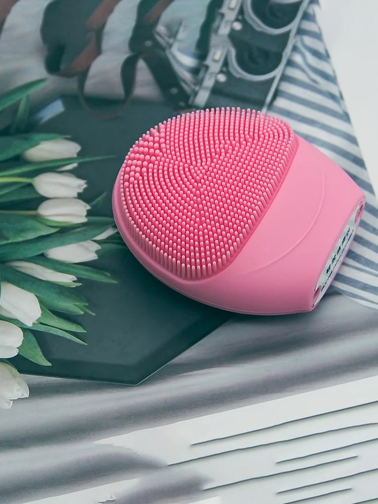Silicone Facial Cleansing Brush